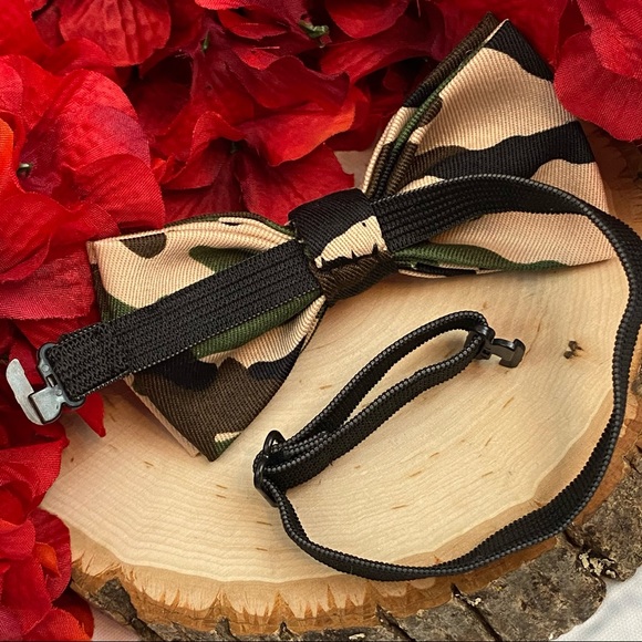 Boys Camouflage Bow Tie - Picture 5 of 13
